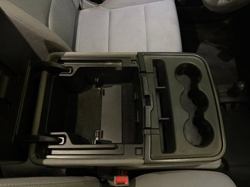 Used 2019 Chevrolet Silverado 2500 W/T AWD/4WD image 25