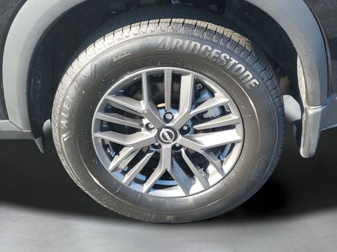 Used 2023 Nissan Rogue S FWD image 29