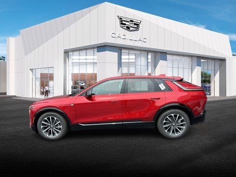 New 2025 Cadillac Lyriq Sport image 1