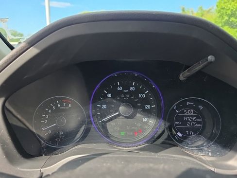 Used 2017 Honda HR-V EX-L image 14