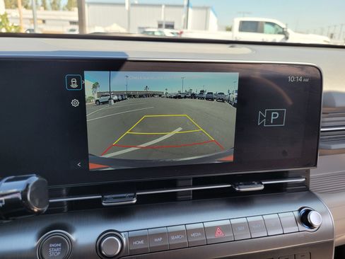 Used 2025 Hyundai Kona SEL FWD image 17
