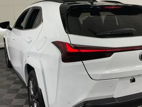 Used 2024 Lexus UX 250h F Sport AWD/4WD image 30