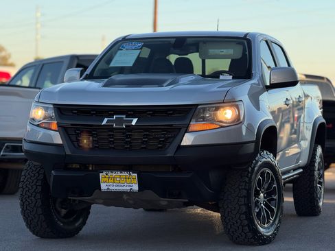 Used 2019 Chevrolet Colorado ZR2 image 3