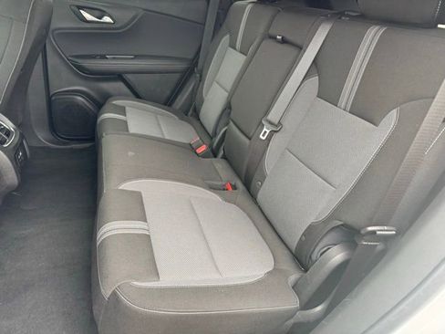 Certified 2025 Chevrolet Blazer LT AWD/4WD image 6