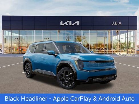 New 2026 Kia EV9 Land w/ Nightfall Edition Package AWD/4WD image 8
