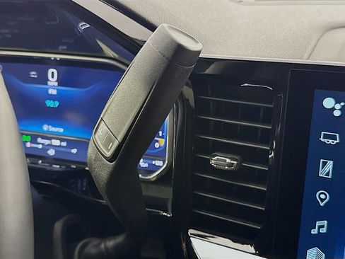 Used 2025 Chevrolet Silverado 2500 LT image 17