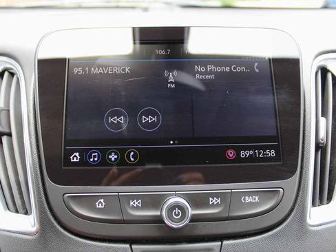 Used 2019 Chevrolet Malibu LT FWD image 19