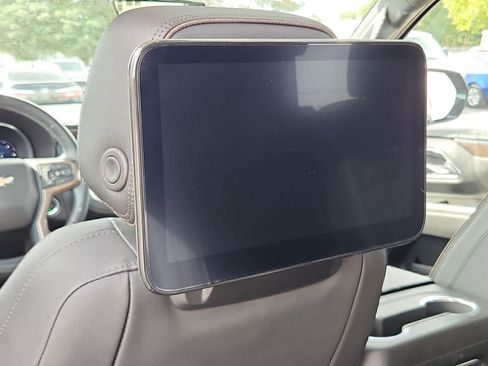 Used 2023 Chevrolet Tahoe High Country image 10