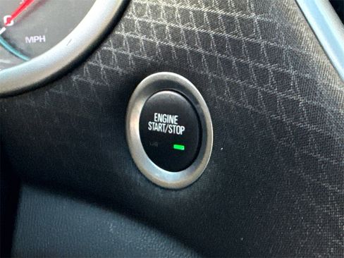 Used 2023 Chevrolet Malibu LT image 30