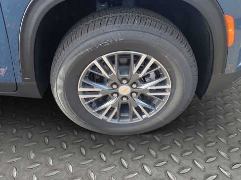 New 2026 Chevrolet Traverse LT w/ LPO, Floor Liner Package image 24