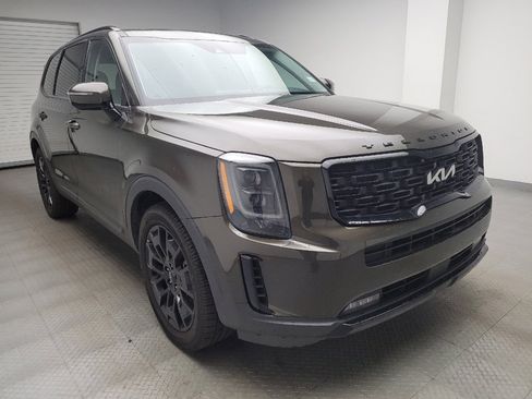 Used 2022 Kia Telluride SX w/ Nightfall Edition Package AWD/4WD image 13