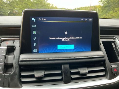 Used 2022 Chevrolet Suburban Premier image 18