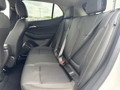 Used 2025 Buick Encore GX Preferred FWD image 34