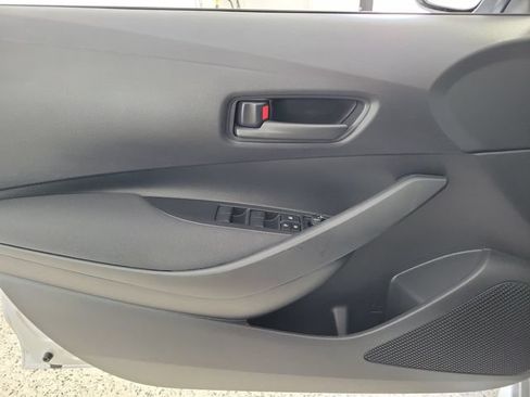 Used 2026 Toyota Corolla LE FWD image 21