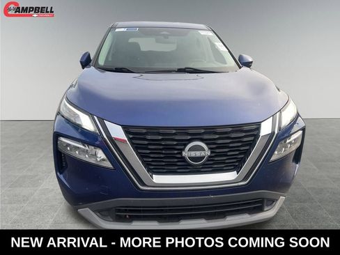 Used 2023 Nissan Rogue SV image 7