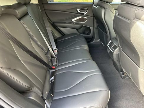 Used 2024 Acura RDX SH-AWD image 15