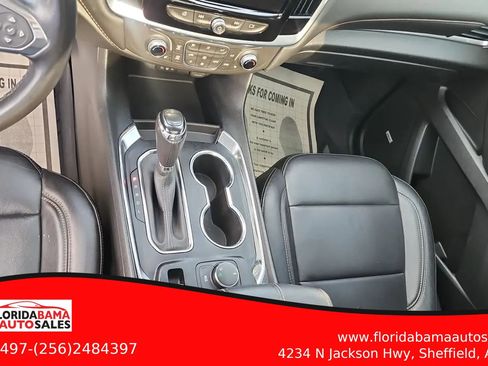Used 2018 Chevrolet Traverse LT FWD image 26