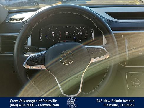 Used 2023 Volkswagen Atlas SEL AWD/4WD image 5