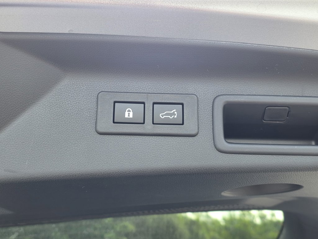 New 2026 Subaru Forester Touring AWD/4WD image 10