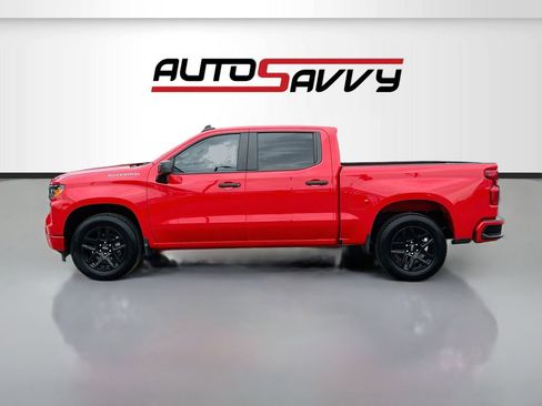 Used 2025 Chevrolet Silverado 1500 Custom image 4