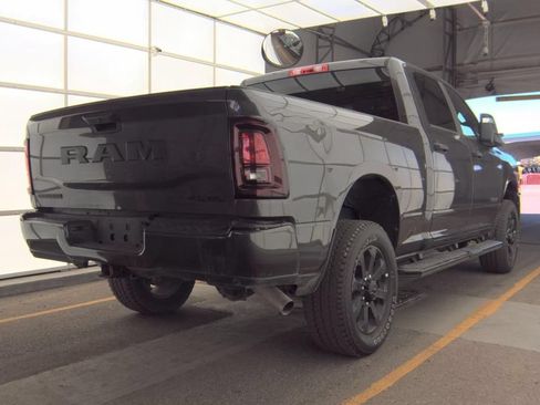 Used 2025 RAM 2500 Big Horn AWD/4WD image 6