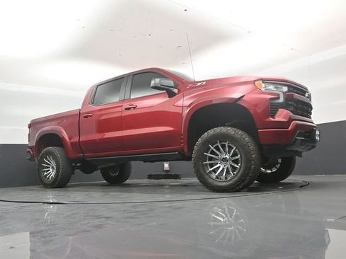 Used 2024 Chevrolet Silverado 1500 RST w/ Z71 Off-Road Package AWD/4WD image 37