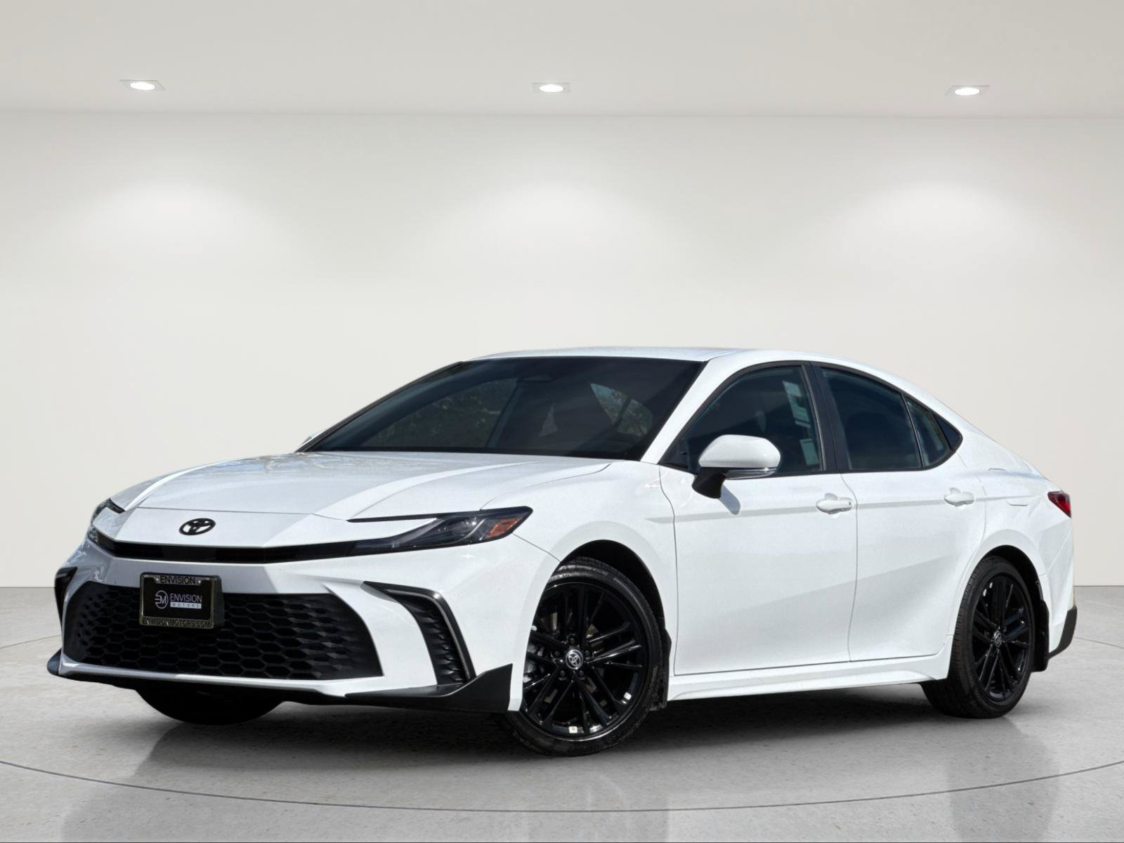 Used 2026 Toyota Camry SE w/ Multimedia Upgrade Package FWD image 2