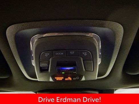 Certified 2023 Toyota Crown AWD/4WD image 17