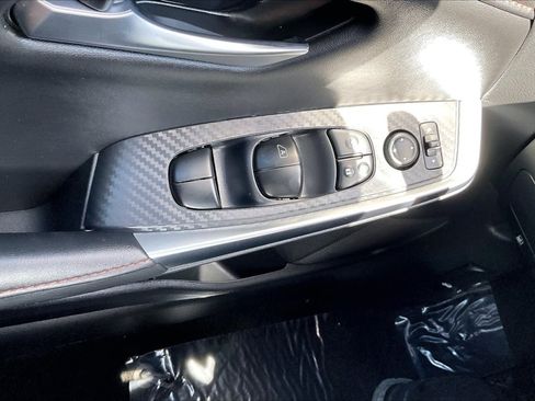 Used 2025 Nissan Sentra SR w/ Midnight Edition FWD image 36