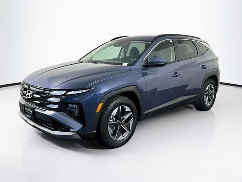 Used 2025 Hyundai Tucson SEL FWD image 3
