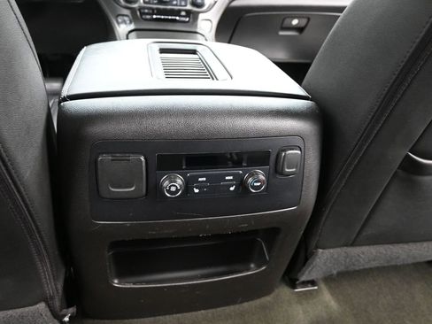 Used 2017 Chevrolet Tahoe Premier image 17