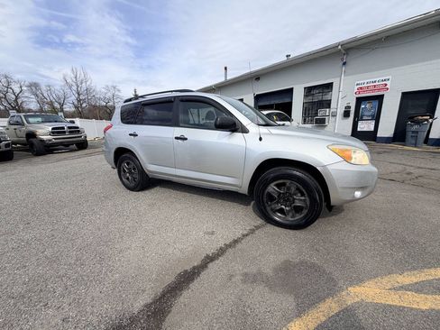 Used 2007 Toyota RAV4 4WD image 7