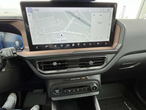 Certified 2025 Ford Bronco Sport Outer Banks w/ Outer Banks Tech Package+ image 16