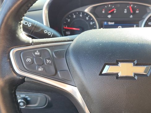 Used 2019 Chevrolet Equinox LT image 19