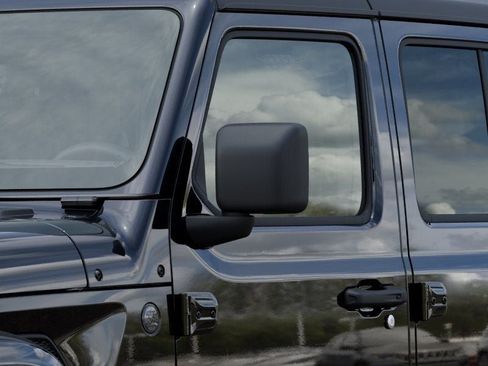 New 2026 Jeep Gladiator Sport AWD/4WD image 13