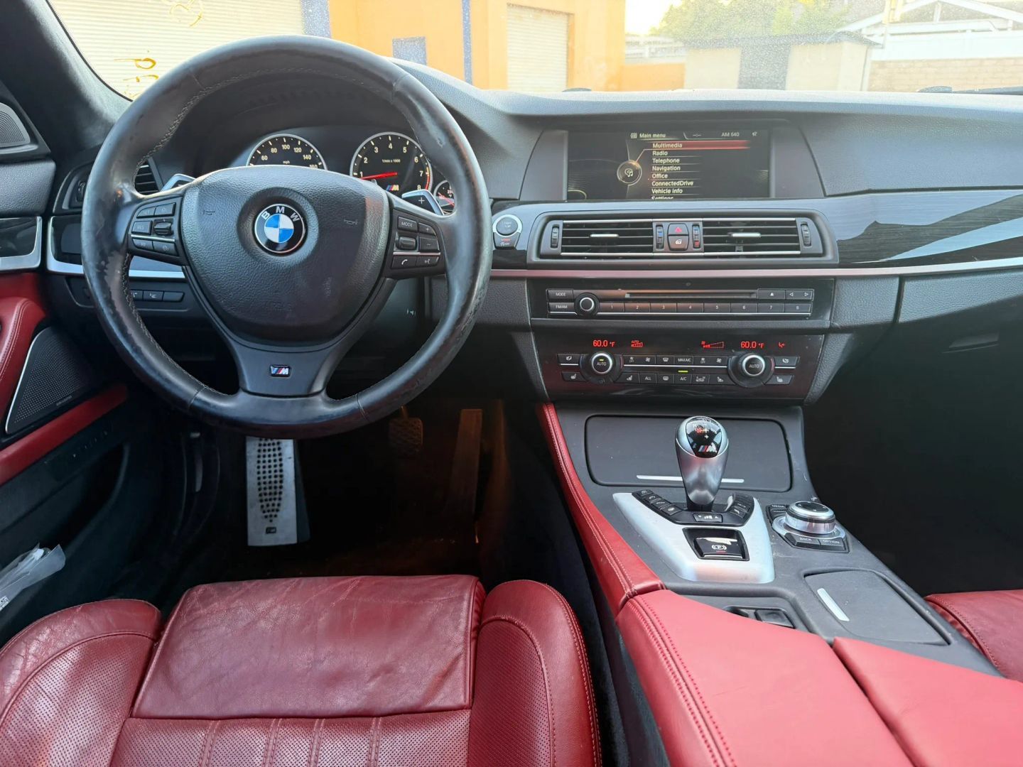 Used 2013 BMW M5 RWD image 20
