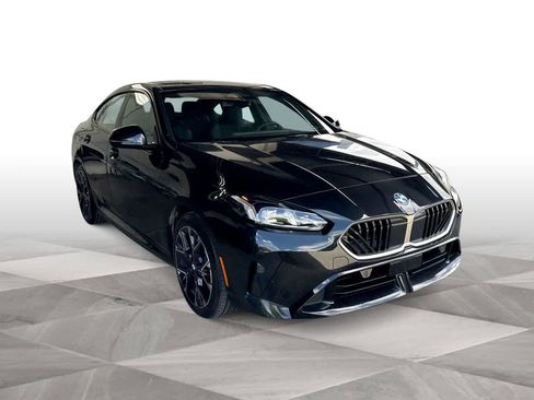 Used 2025 BMW 228i xDrive AWD/4WD image 2