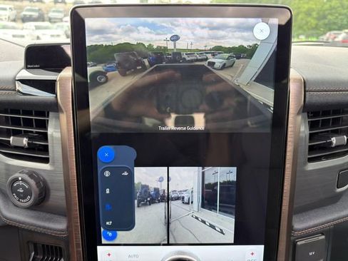 Used 2024 Ford F150 Lightning Lariat AWD/4WD image 36
