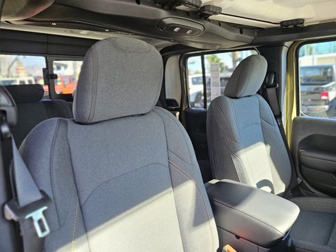 New 2026 Jeep Gladiator Willys image 27