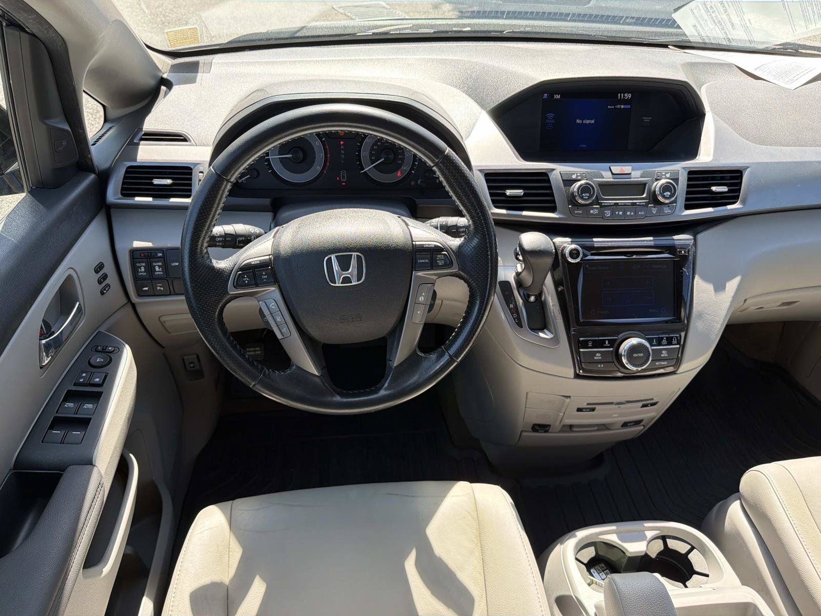 Used 2016 Honda Odyssey Touring image 22
