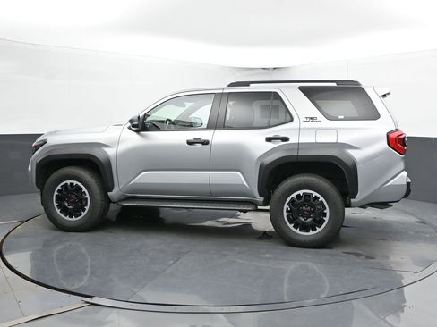 Used 2025 Toyota 4Runner TRD Off-Road AWD/4WD image 9