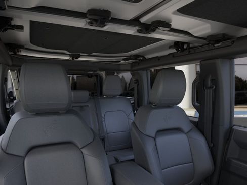 New 2026 Ford Bronco Badlands AWD/4WD image 12