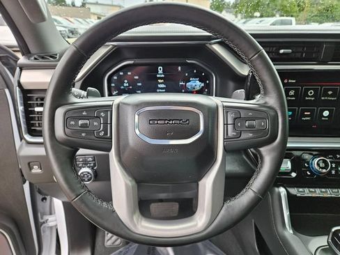 Used 2024 GMC Sierra 1500 Denali w/ Denali Reserve Package AWD/4WD image 34