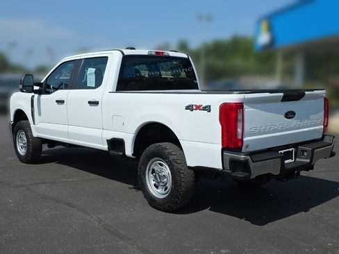 Used 2023 Ford F350 XL w/ Snow Plow Prep Package AWD/4WD image 11