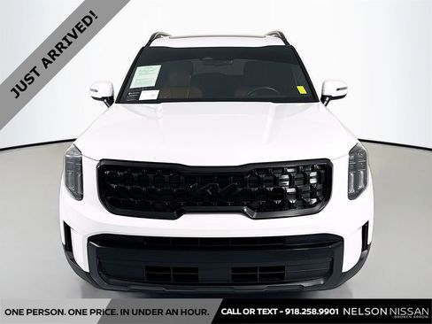 Used 2025 Kia Telluride EX X-Line image 2