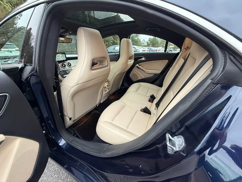 Used 2019 Mercedes-Benz CLA 250 4MATIC image 10