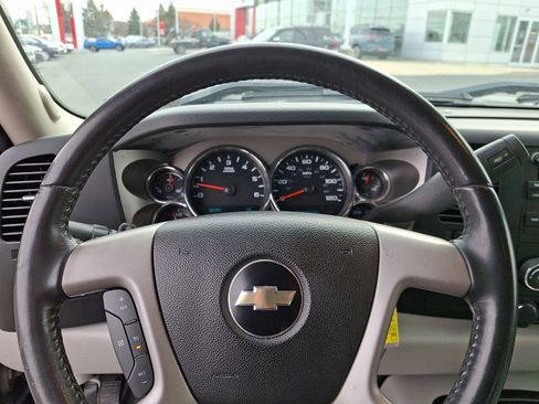 Used 2009 Chevrolet Silverado 1500 LT w/ All Star Package image 17