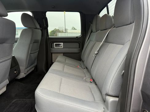 Used 2011 Ford F150 XLT w/ XLT Chrome Pkg image 21