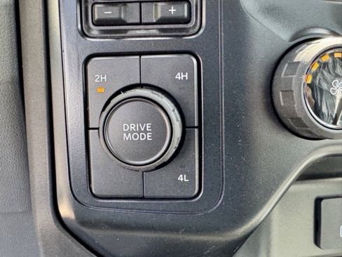 New 2024 Ford F550 4x4 Regular Cab Super Duty w/ XLT Value Package image 10