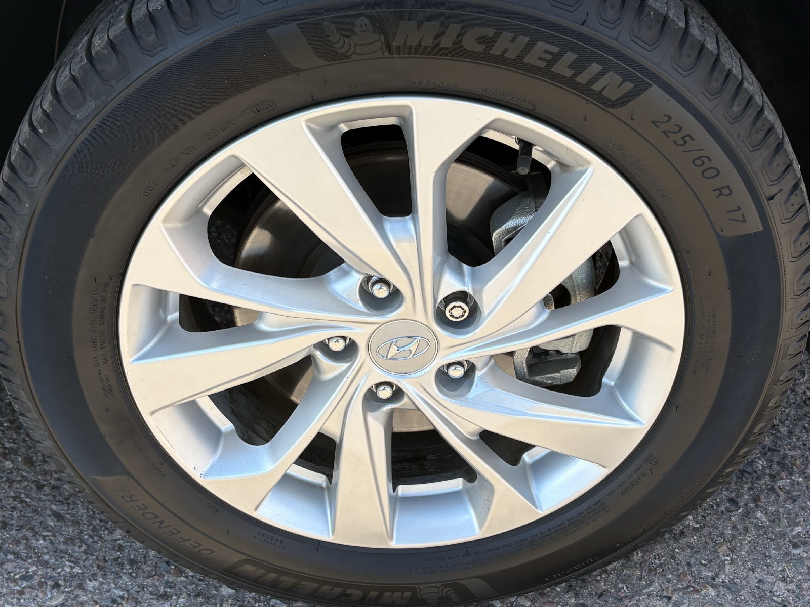 Used 2019 Hyundai Tucson Value w/ Cargo Package FWD image 11